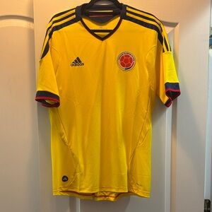 NWT Adidas Men's Colombia Yellow and Navy Soccer Jersey